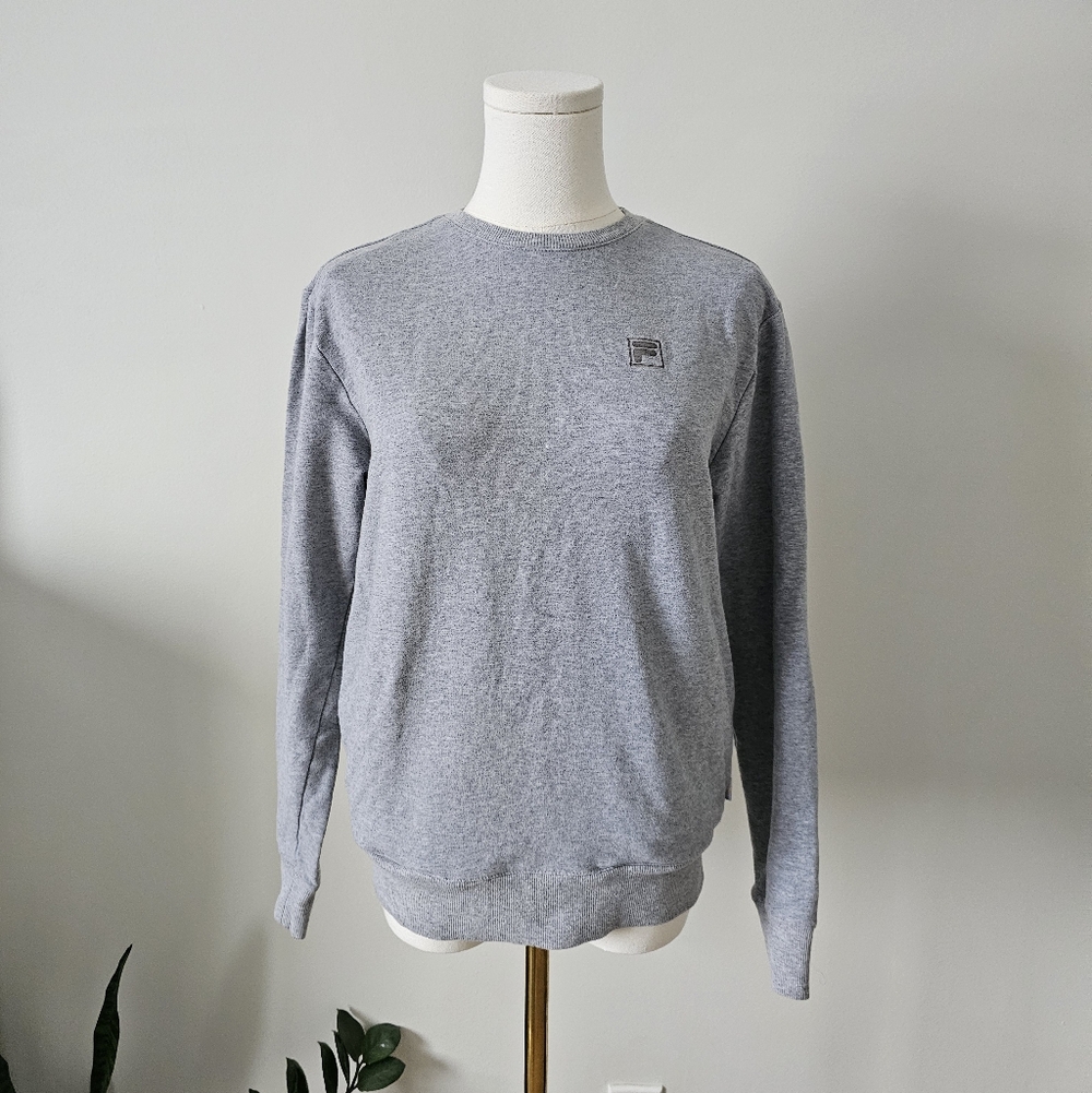Fila xs long sleeve Gray Sweater Crewneck
